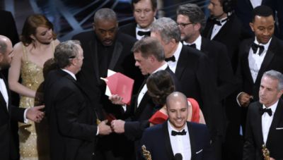 Подробнее о новости «Казус с конвертами на «Оскаре»: что это было?»